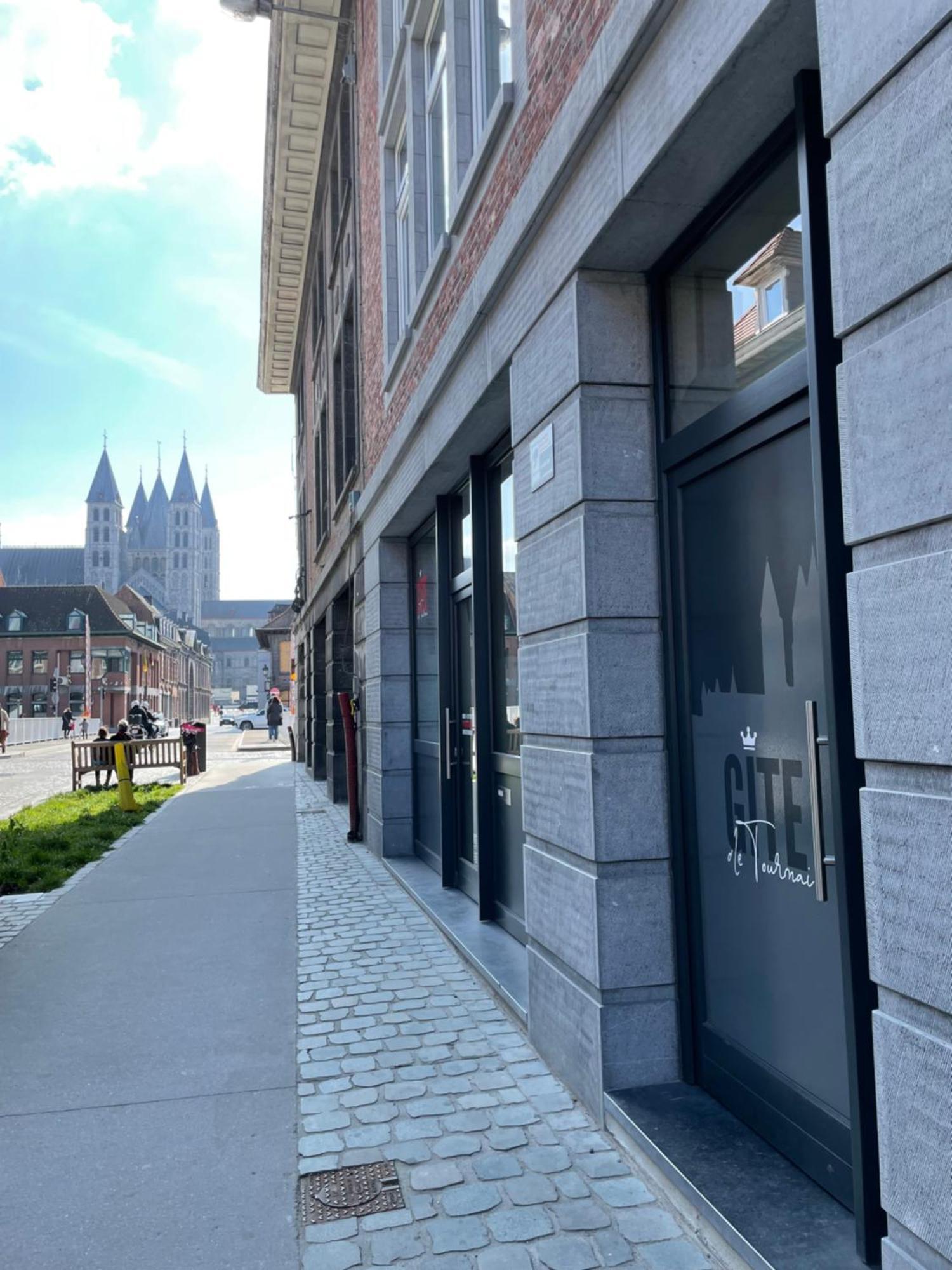 Gite De Tournai - Les Beaux-Arts Eksteriør billede